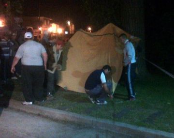 La barra de Independiente fue a la casa de Cantero para pedirle que renuncie