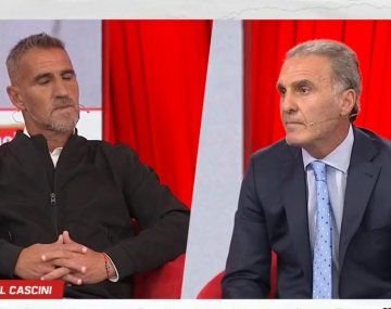 El cruce de Ruggeri y Cascini sobre el episodio de Riquelme y el micro