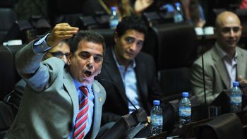 encendido debate en la legislatura portena por los linchamientos encendido debate en la legislatura portena por los linchamientos