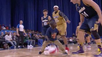 El pequeño Harrius en el All Star Game El pequeño Harrius en el All Star Game