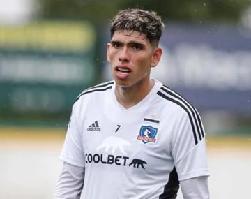 La insólita oferta que le mandó Boca a Colo Colo por Carlos Palacios