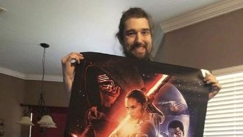enfermo terminal cumplio el sueno de ver la ultima pelicula de star wars gracias a una campana viral enfermo terminal cumplio el sueno de ver la ultima pelicula de star wars gracias a una campana viral