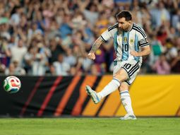 messi transmitio confianza e ilusion antes del inicio del mundial: vamos a dejar todo messi transmitio confianza e ilusion antes del inicio del mundial: vamos a dejar todo