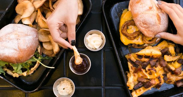 Día de Internacional de la Hamburguesa: ¿cuáles son las mejores opciones para comer en la Ciudad?