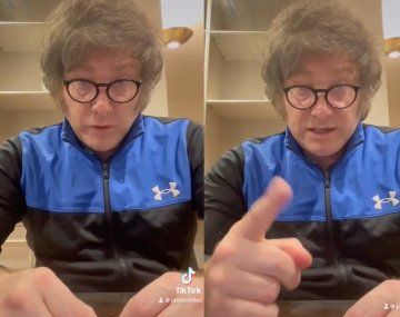 Milei grabó un extraño video para pegarle a Massa: leyó