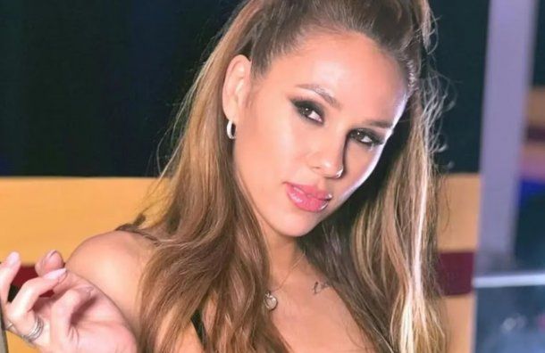 Un futbolista de la Selección, interesado en Barby Silenzi en medio de los rumores de crisis con El Polaco