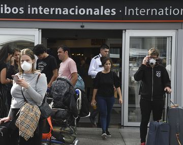 La frontera no est&aacute; cerrada para los argentinos a pesar de la cuarentena