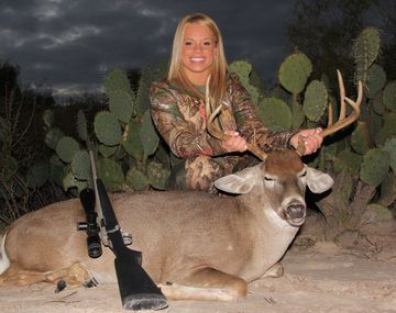 Buscan al cazador más sexy