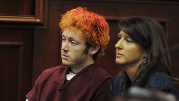 james holmes, callado y con mirada ausente ante la justicia james holmes, callado y con mirada ausente ante la justicia