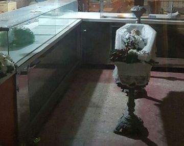 Misterio en Barracas: desde el sábado que hay un velatorio sin deudos en una fábrica de pastas