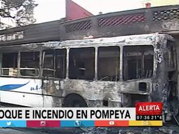 Un colectivo se incendió en Pompeya