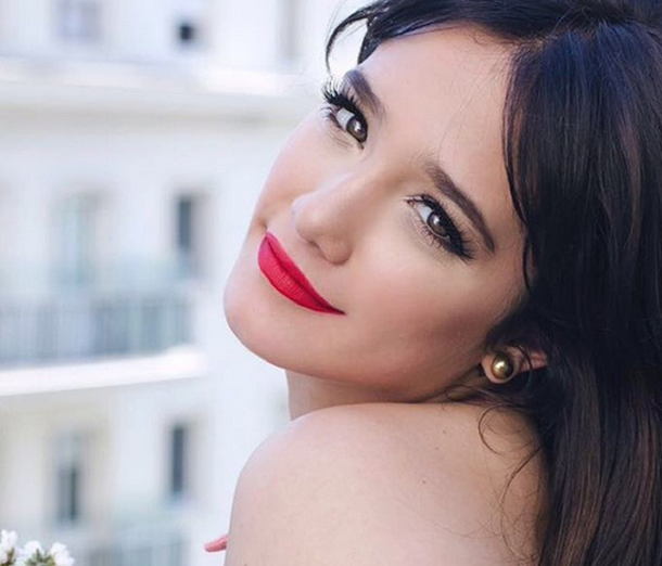 Ángela Torres blanqueó un nuevo amor en ShowMatch.