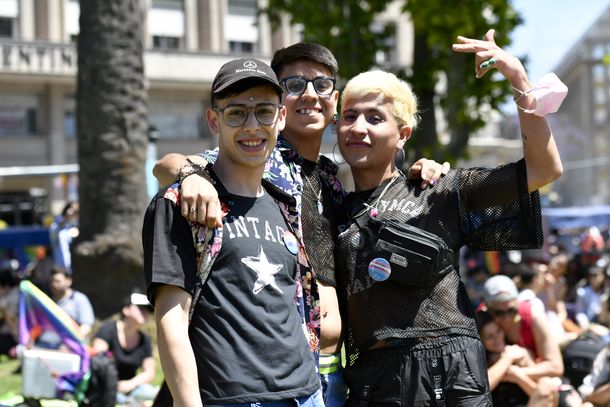 Alberto Fernández: La bandera LGBTIQ+ flamea en todo el país con grandes motivos de celebración