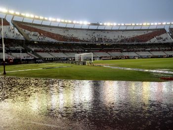 River y Quilmes, suspendido por lluvia, se jugará mañana