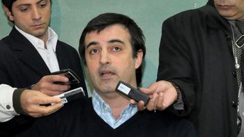Esteban bullrich DYN09 2222 Esteban bullrich DYN09 2222