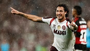 Lanús venció a Flamengo en Brasil y es el nuevo campeón de la Recopa Sudamericana Lanús venció a Flamengo en Brasil y es el nuevo campeón de la Recopa Sudamericana