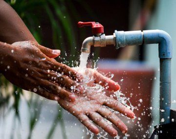 Cerraron el ente encargado de garantizar el acceso al agua y a la red de cloacas