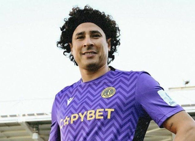 A pesar de ser uno de&nbsp; los prteros más goleados de la historia y de haber debutado recibiendo cinco goles en el AEL de Chipre