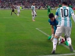 ¿que dijo el arquero de bolivia despues del cano que le tiro messi? ¿que dijo el arquero de bolivia despues del cano que le tiro messi?