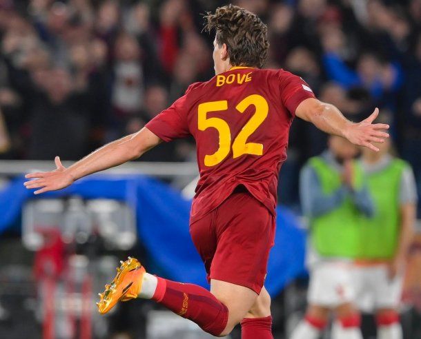 Roma le ganó 1-0 a Bayer Leverkusen en la primer semifinal