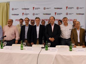 Mauricio Macri arengó a la UCR a reforzar el trabajo conjunto