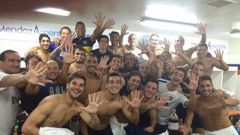 las cargadas de los jugadores de boca tras el 5-0 a river en mendoza las cargadas de los jugadores de boca tras el 5-0 a river en mendoza