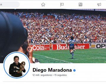 Hackearon la cuenta de Facebook de Maradona