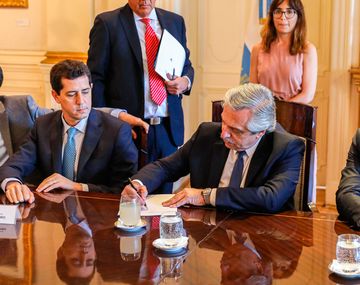 El Gobierno congelará las jubilaciones de privilegio y les fijará un aporte del 21%