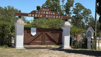 La estancia María Dolores tiene 4.400 hectáreas en Florida y el INC pagó 7.379 dólares por cada una, un 40% por encima del valor de mercado. La estancia María Dolores tiene 4.400 hectáreas en Florida y el INC pagó 7.379 dólares por cada una, un 40% por encima del valor de mercado.