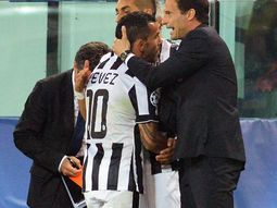 a tevez no le gusto que el tecnico lo cambiara: mira el video a tevez no le gusto que el tecnico lo cambiara: mira el video