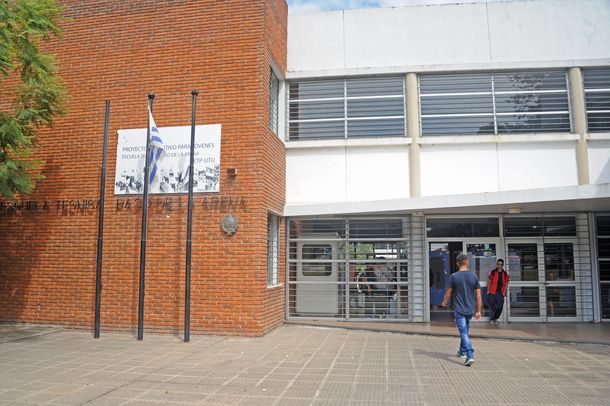 En el gobierno buscan reglamentar las certificaciones médicas en ANEP.