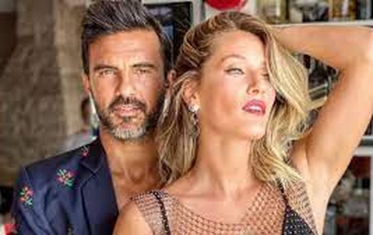 El disfraz que Mica Viciconte usó para sorprender a Cubero: Me sentía un choripán, te juro El disfraz que Mica Viciconte usó para sorprender a Cubero: Me sentía un choripán, te juro