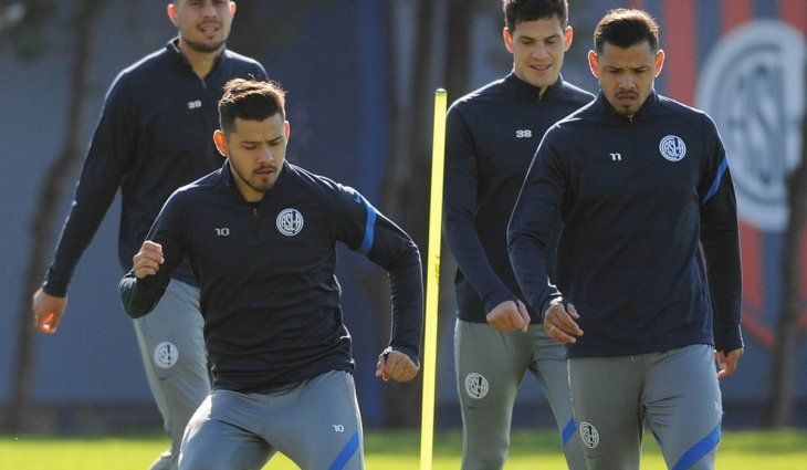 San Lorenzo recuperó dos futbolistas, pero sufrió nueva sanción de la FIFA