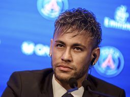 La presentación de Neymar en el PSG La presentación de Neymar en el PSG