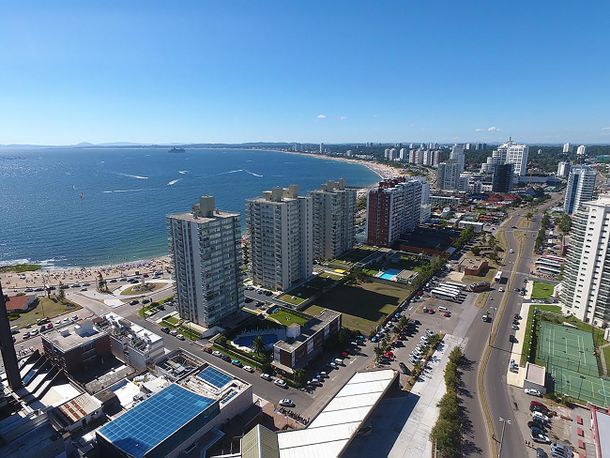Los hoteleros de Punta del Este desestimaron el seguro de paro parcial que anunció el gobierno.