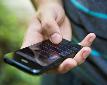 Se oficializó la eliminación del cobro de roaming entre la Argentina y Chile
