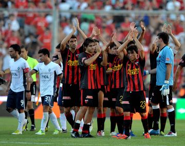 Independiente apenas empató con Colón y sigue en descenso