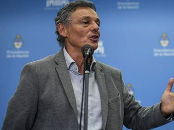 Para Cabrera, la suba del dólar todavía no impactó en los precios