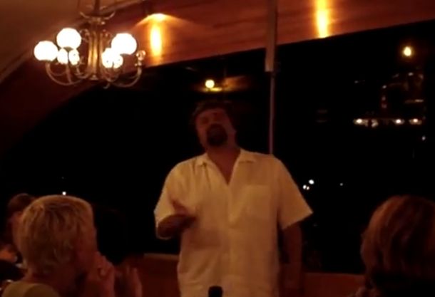 El stand up de Caruso: video inédito del DT