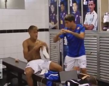 A puro ritmo: Neymar se le anima también a la cumbia argentina