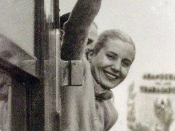 Políticos y dirigentes recordaron a Eva Perón a 105 años de su nacimiento