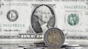 El euro y la libra esterlina subían contra el dólar en un día de mercados estadounidenses cerrados. El euro y la libra esterlina subían contra el dólar en un día de mercados estadounidenses cerrados.