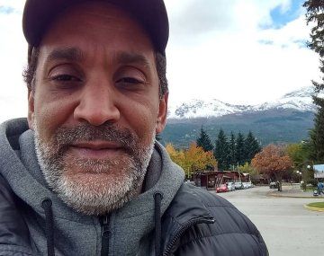 El Pollo de Okupas perdió su casa en los incendios de El Bolsón