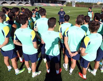 El Tata Martino dirigió su primera práctica en Barcelona