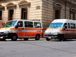 Se olvidaron a un nene en un micro escolar: quedó encerrado y salió por sus propios medios