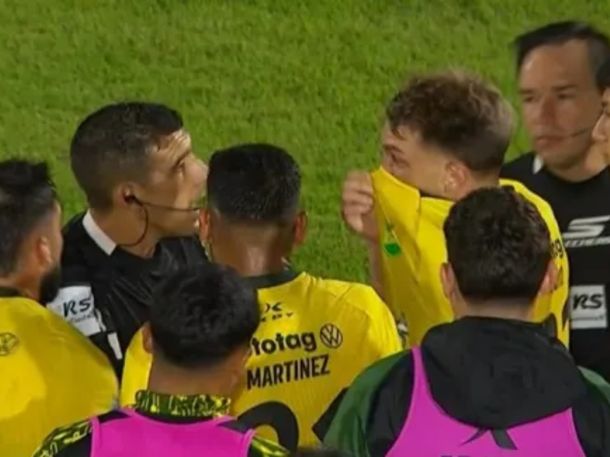 Escándalo en Instituto-Defensa: Souto explotó contra el árbitro y terminó expulsado