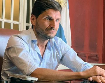 Pullaro pidió que el Gobierno aclare las denuncias por corrupción y rechazó ataques a la prensa