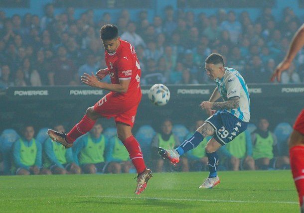 Copa de la Liga: el Independiente de Tevez le ganó el clásico a Racing en el Cilindro