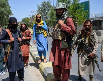 Talibanes en Afganistán