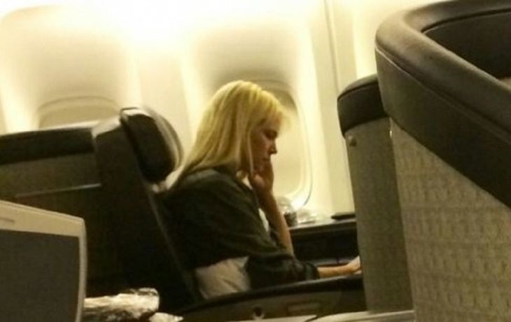Escracharon a Valeria Mazza en un vuelo
